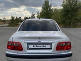 Mitsubishi Carisma 2000 года за 1 600 000 тг. в Актобе – фото 5