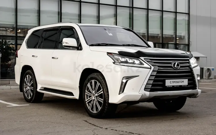 Lexus LX 570 2016 годаfor34 890 000 тг. в Актау