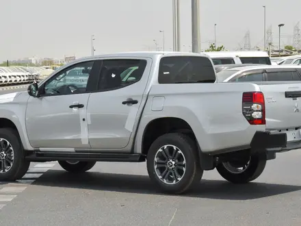 Mitsubishi L200 2024 года за 11 782 085 тг. в Алматы – фото 29
