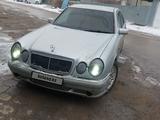 Mercedes-Benz E 200 1996 года за 1 900 000 тг. в Жезказган