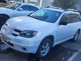 Mitsubishi Outlander 2003 годаүшін2 700 000 тг. в Караганда – фото 2