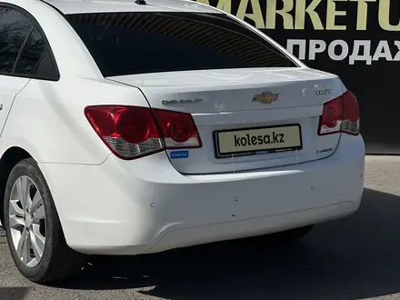 Chevrolet Cruze 2013 года за 3 800 000 тг. в Тараз – фото 6