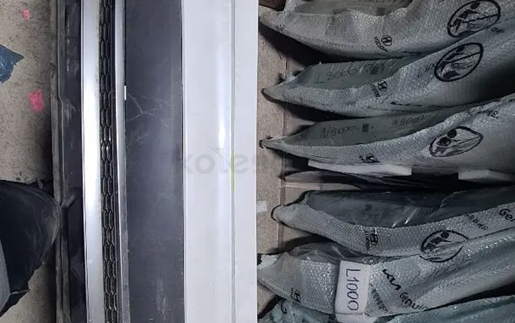 Соренто задний бампер за 2 121 тг. в Шымкент