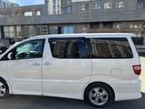 Toyota Alphard 2005 года за 8 000 000 тг. в Астана
