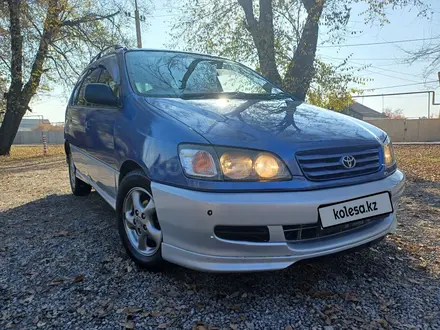 Toyota Ipsum 1997 года за 4 300 000 тг. в Алматы