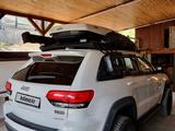 Jeep Grand Cherokee 2013 года за 14 000 000 тг. в Алматы – фото 3
