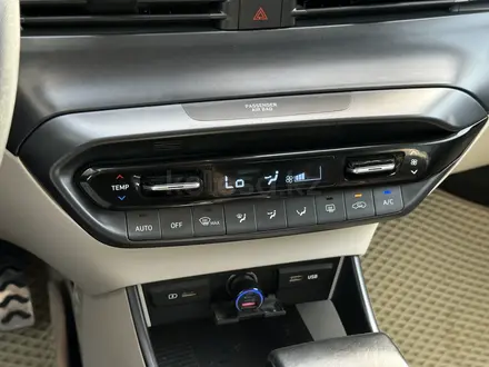 Hyundai Bayon 2023 года за 8 050 000 тг. в Атырау – фото 22