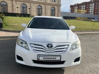 Toyota Camry 2010 года за 7 300 000 тг. в Актобе