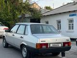 ВАЗ (Lada) 21099 2004 года за 800 000 тг. в Шымкент – фото 2