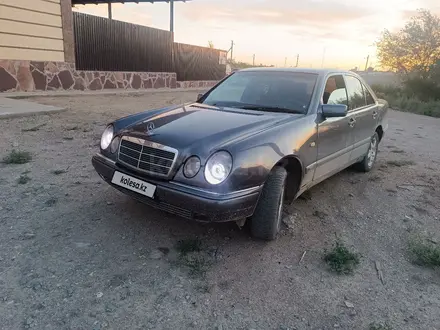 Mercedes-Benz E 290 1996 года за 1 900 000 тг. в Жезказган – фото 6