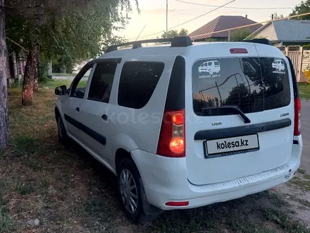 ВАЗ (Lada) Largus 2014 года за 3 000 000 тг. в Есик – фото 2