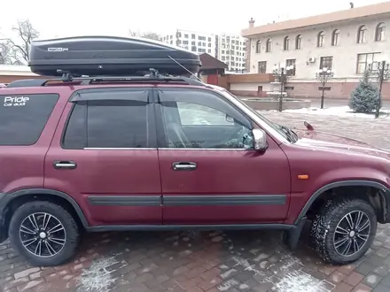 Honda CR-V 1996 года за 2 500 000 тг. в Алматы – фото 4