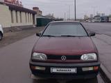 Volkswagen Golf 1993 годаүшін1 900 000 тг. в Астана