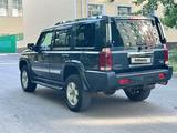 Jeep Commander 2006 годаүшін5 500 000 тг. в Костанай – фото 2