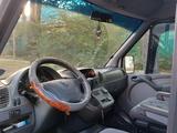 Mercedes-Benz Sprinter 2004 годаүшін7 500 000 тг. в Алматы – фото 3