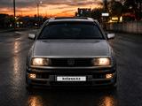 Volkswagen Vento 1993 года за 900 000 тг. в Атырау – фото 4