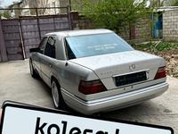 Mercedes-Benz E 280 1994 годаүшін2 900 000 тг. в Шымкент