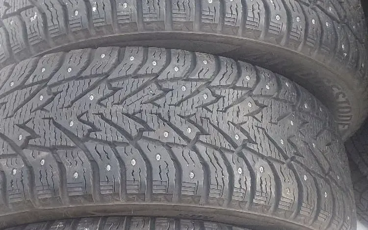 Резину 225 60 17 бриджстоун за 120 000 тг. в Караганда