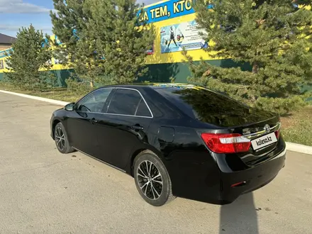 Toyota Camry 2014 года за 8 500 000 тг. в Костанай – фото 3