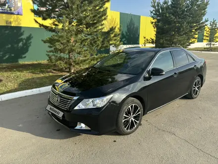 Toyota Camry 2014 года за 8 500 000 тг. в Костанай – фото 2