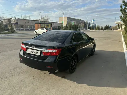 Toyota Camry 2014 года за 8 500 000 тг. в Костанай – фото 4