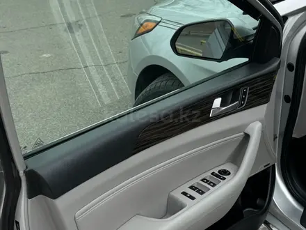 Hyundai Sonata 2017 года за 9 750 000 тг. в Алматы – фото 22