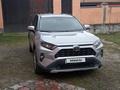 Toyota RAV4 2020 годаүшін13 600 000 тг. в Актобе – фото 4