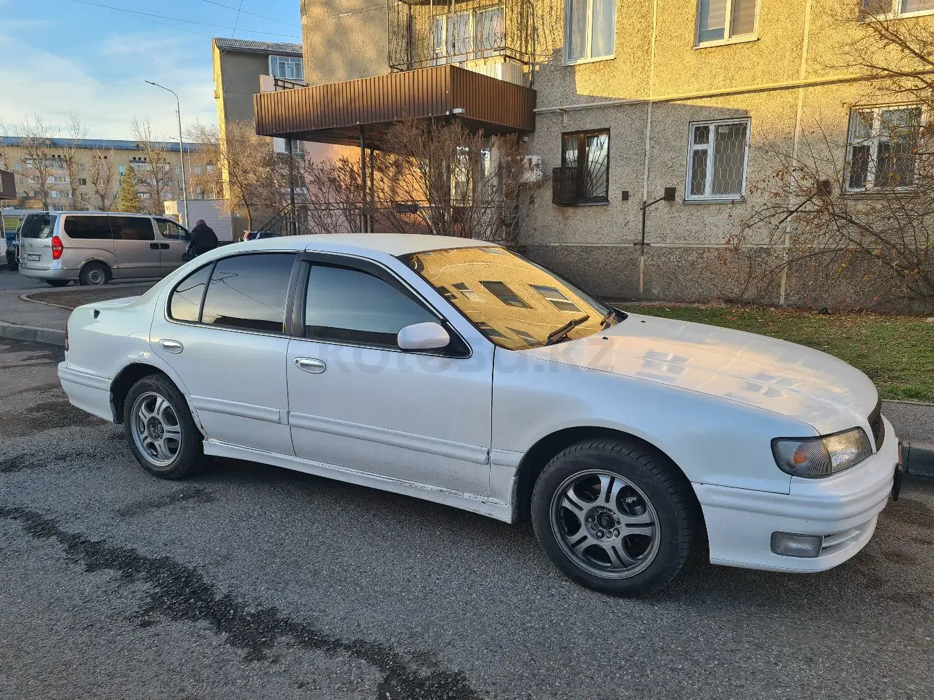 Nissan Cefiro, 1995