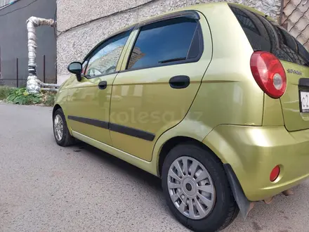 Chevrolet Spark 2008 года за 2 000 000 тг. в Актобе – фото 10