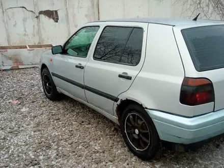 Volkswagen Golf 1996 года за 900 000 тг. в Уральск – фото 3