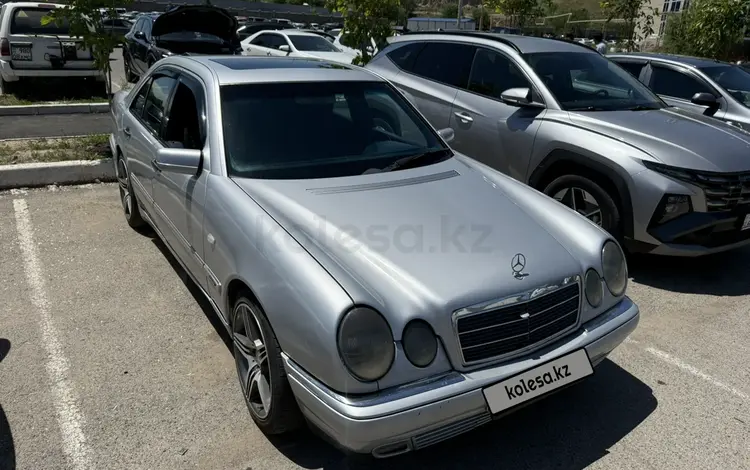 Mercedes-Benz E 280 1997 года за 2 700 000 тг. в Алматы