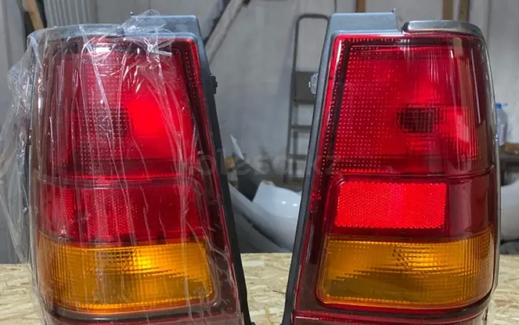 Фонарь задний — Mazda 626 переходка универсал 1983-1995 за 15 000 тг. в Алматы