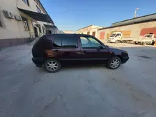 Volkswagen Golf, 1994