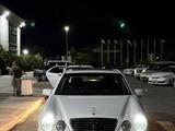 Mercedes-Benz E 320 2000 годаүшін4 500 000 тг. в Актау