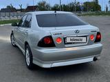 Lexus IS 200 2001 годаүшін5 100 000 тг. в Петропавловск – фото 2