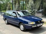 Volkswagen Passat 1995 годаүшін2 600 000 тг. в Тараз – фото 2