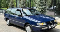 Volkswagen Passat 1995 года за 2 600 000 тг. в Тараз – фото 2