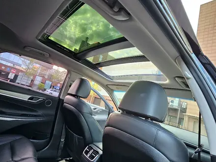 Hyundai Grandeur 2018 года за 11 290 000 тг. в Алматы – фото 46