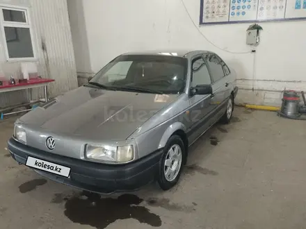 Volkswagen Passat 1992 года за 1 500 000 тг. в Туркестан – фото 4