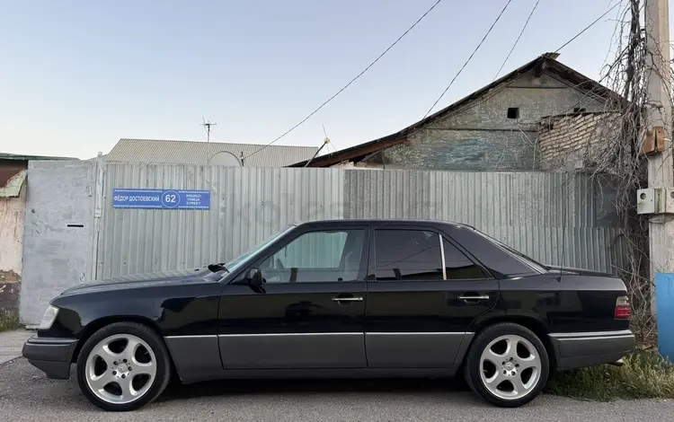 Mercedes-Benz E 320 1995 годаүшін2 700 000 тг. в Шымкент
