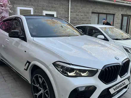 BMW X6 2022 года за 42 000 000 тг. в Алматы