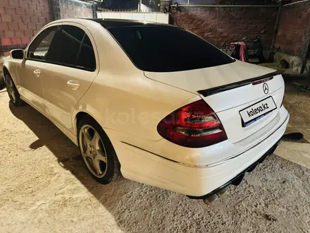 Mercedes-Benz E 200 2002 года за 6 000 000 тг. в Алматы – фото 6