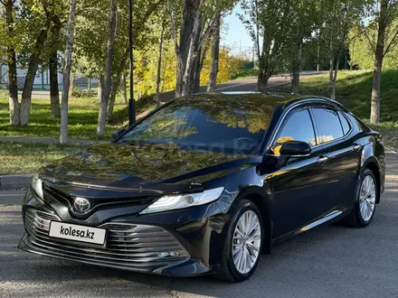 Toyota Camry 2020 года за 14 300 000 тг. в Астана – фото 8