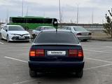 Volkswagen Passat 1994 годаүшін1 700 000 тг. в Астана – фото 4