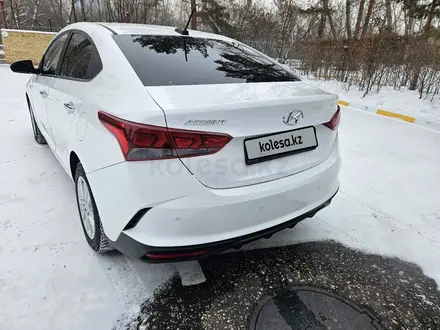 Hyundai Accent 2021 года за 8 600 000 тг. в Караганда – фото 7