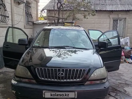 Lexus RX 300 1999 года за 4 500 000 тг. в Алматы