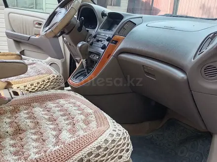 Lexus RX 300 1999 года за 4 500 000 тг. в Алматы – фото 3