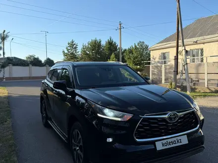 Toyota Highlander 2023 года за 25 000 000 тг. в Тараз – фото 2