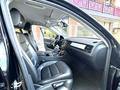 Volkswagen Touareg 2010 года за 10 000 000 тг. в Алматы – фото 13