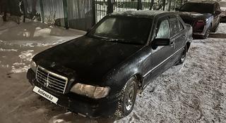 Mercedes-Benz C 220 1994 года за 2 300 000 тг. в Караганда